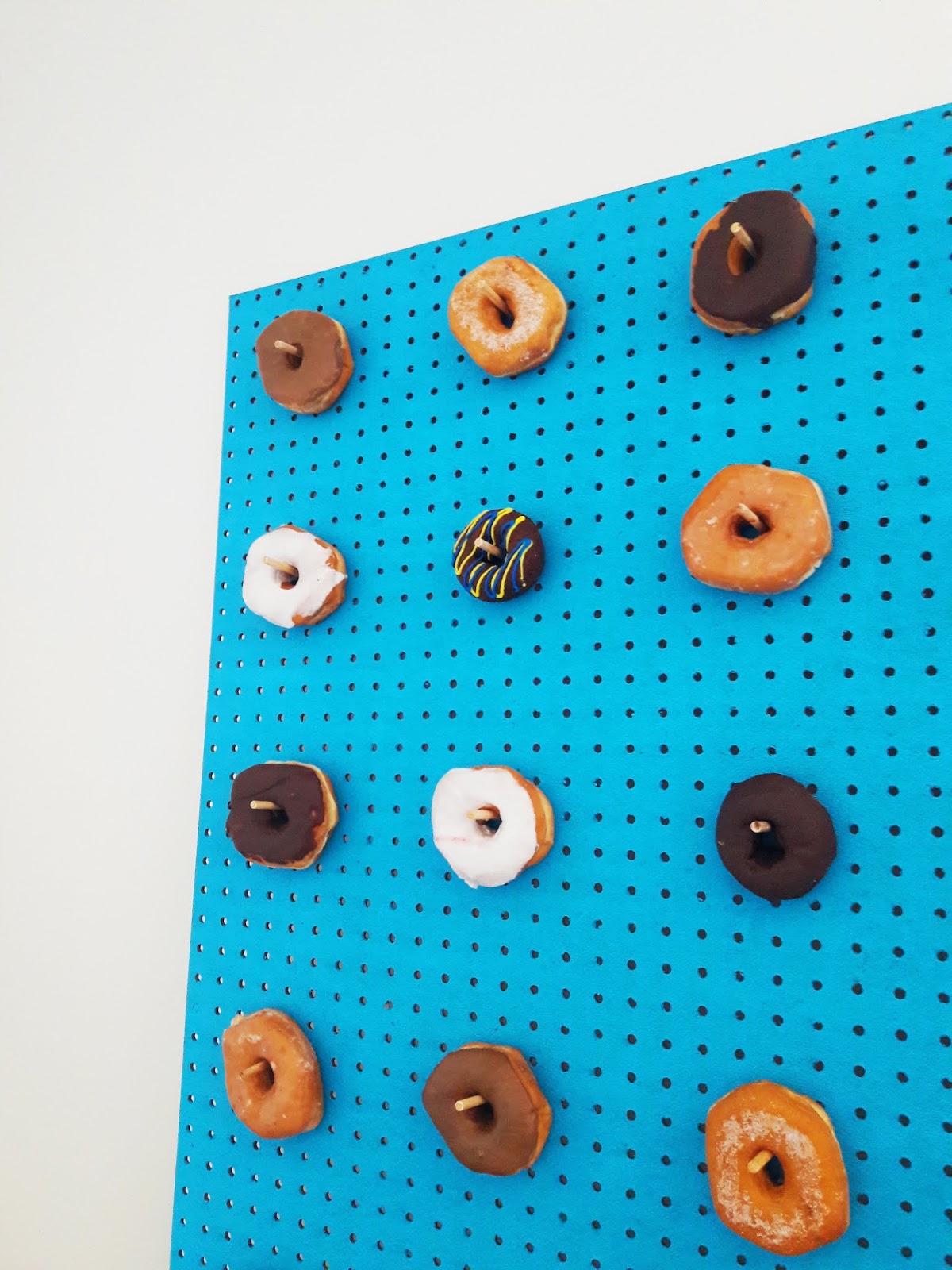 Autumn Amelia DIY Double Sided Donut Wall