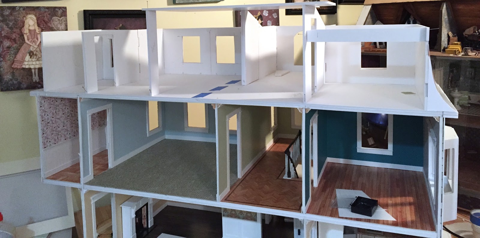 Dollhouse roof The Kinfeld