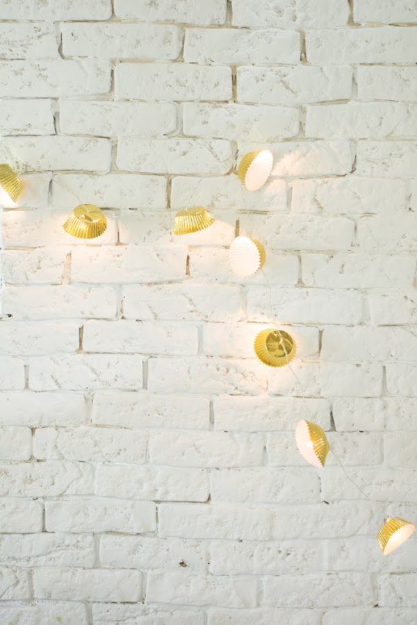 Guirnalda con moldes de magdalenas diy