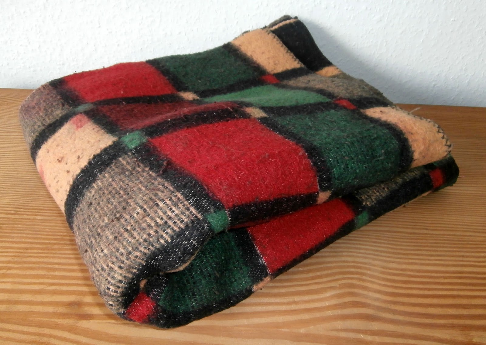 Vintage Retro Blankets Museum Blankets from the '50s, '60s and '70s