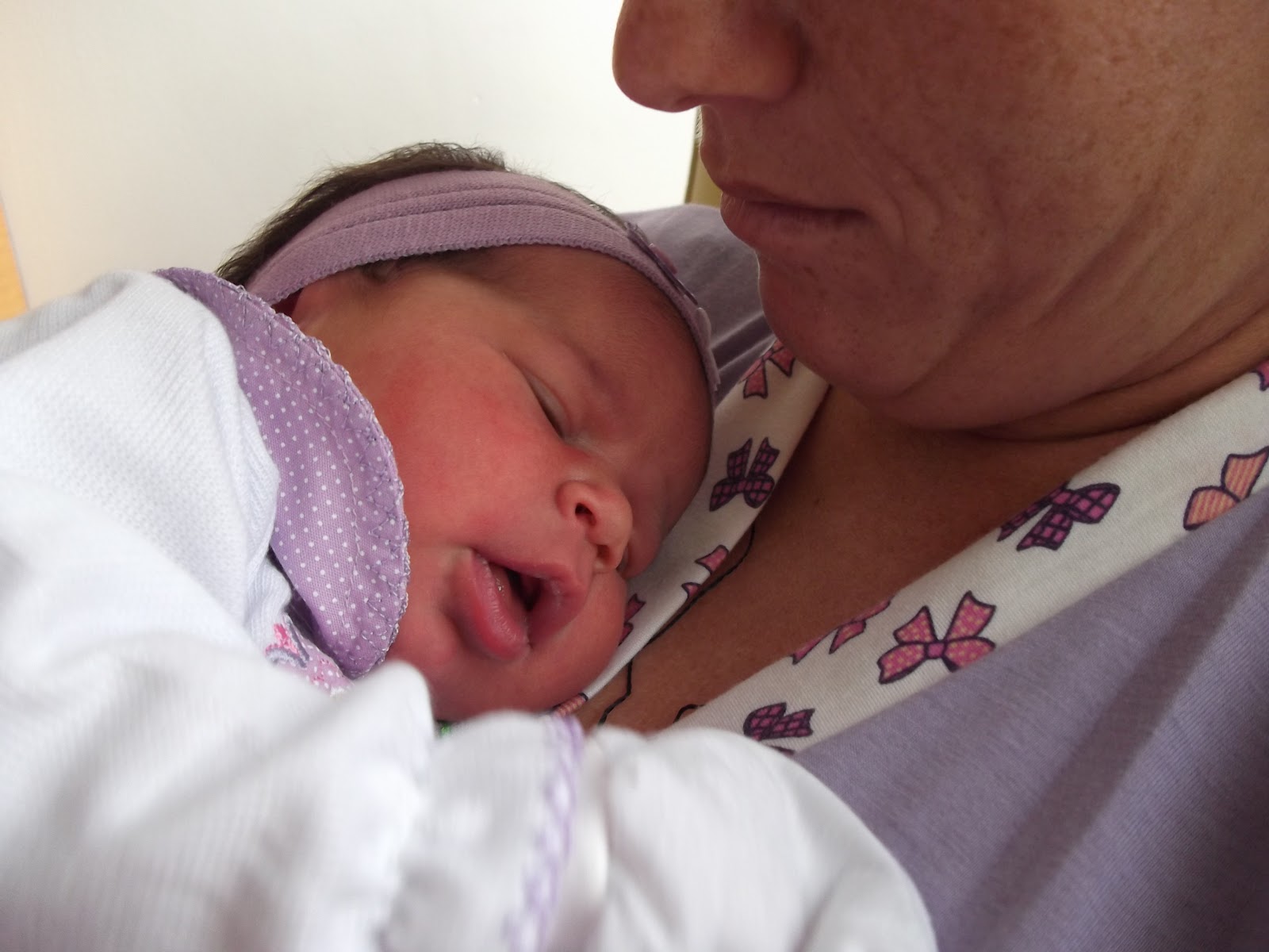 Sou M e De Tr s O Beb Est Com C lica E Agora parte 1 4 