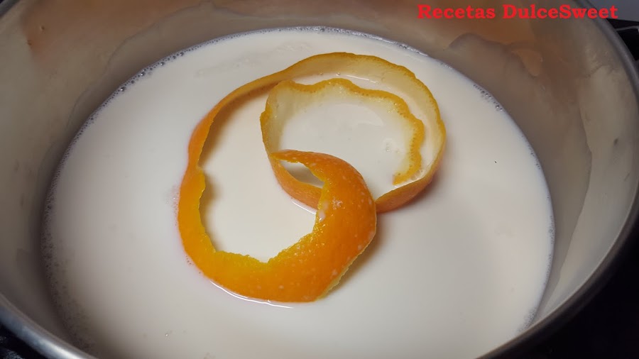 Leche, naranja y azucar