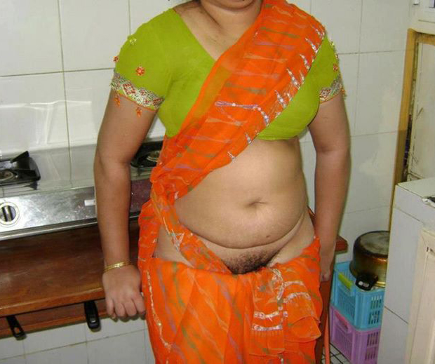 Naked Girls Desi Hot Mallu Aunty Deep Navel Showing