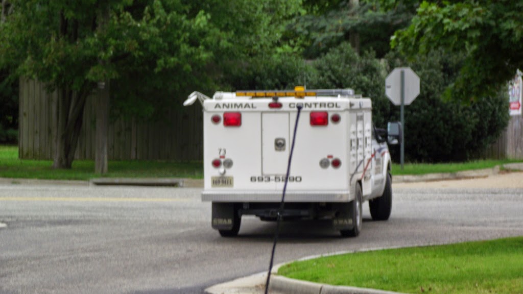 Gloucester VA Links and News Gloucester, VA Animal Control Retaliates