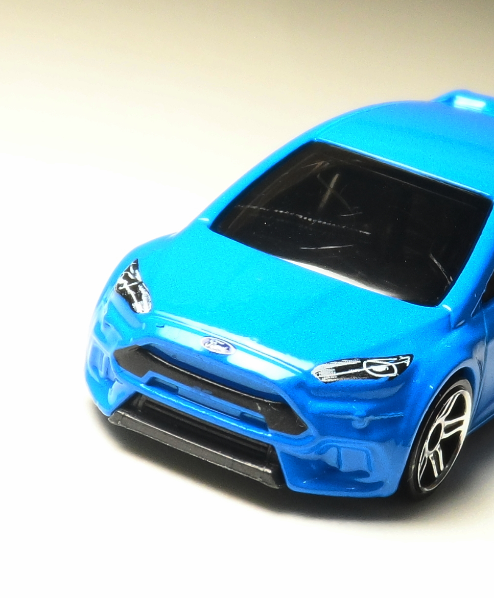 Hot wheels ford focus
