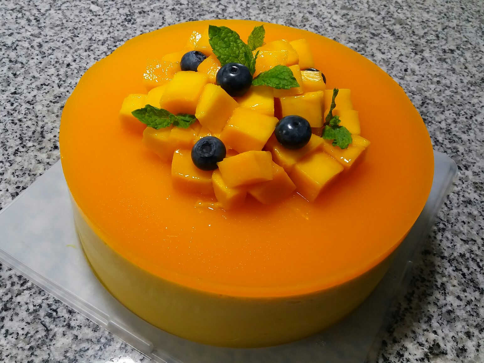 芒果慕斯蛋糕怎么做_芒果慕斯蛋糕的做法视频_豆果美食