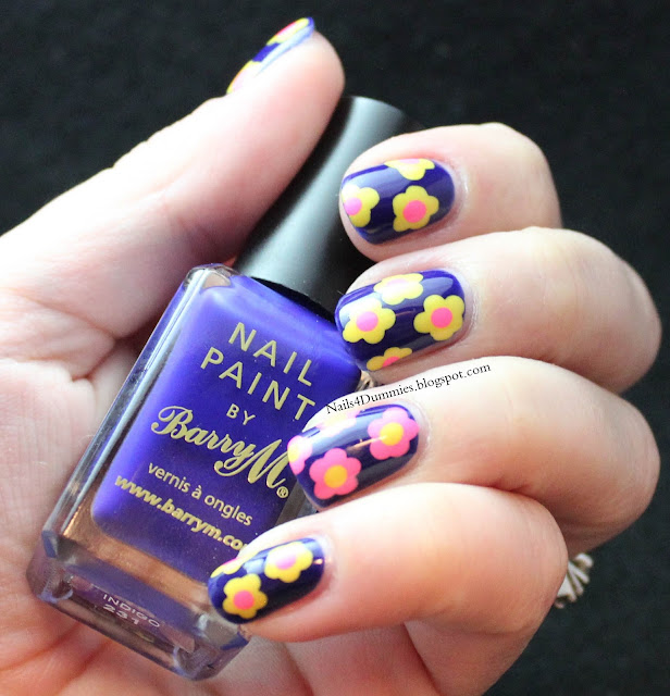 Nails4Dummies - Bright Dot Flower Nails