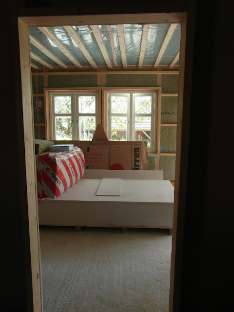 * Valnöt-Hus *: Röhrchen und Leitungen...