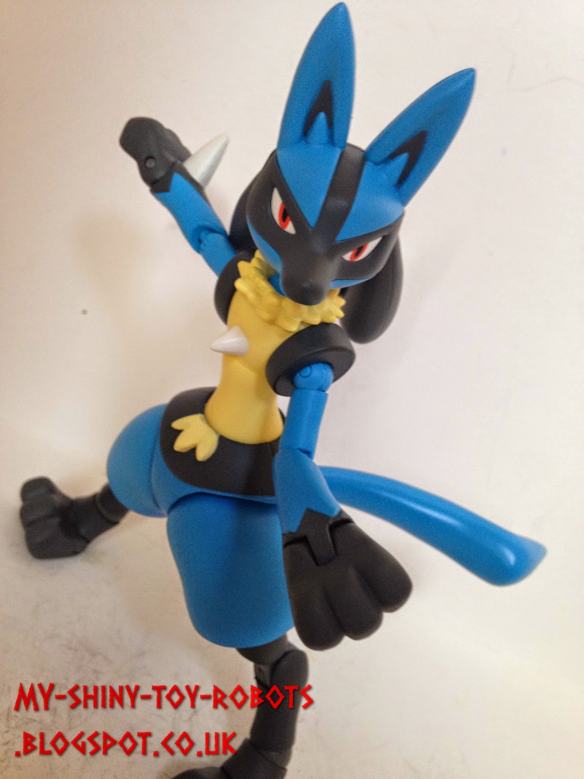 Lucario used metal claw