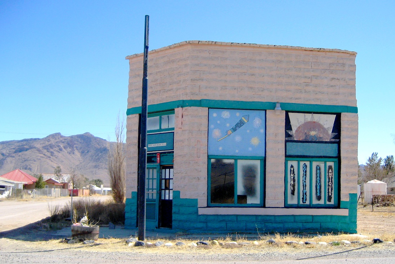 Living Rootless: Rodeo, New Mexico