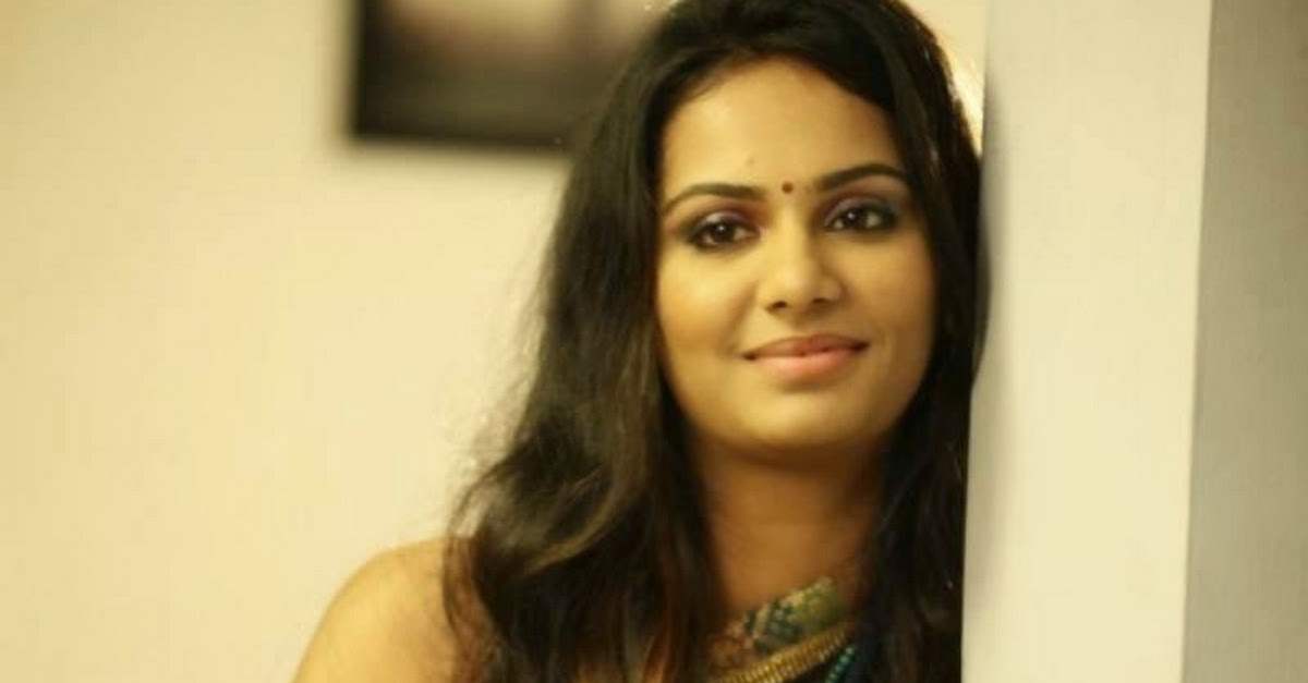 actress lakshmi priya facebook actress lakshmi priya hd photo gallery 2014 3 pics actress lakshmi priya facebook actress lakshmi priya hd photo gallery 2014 3 pics