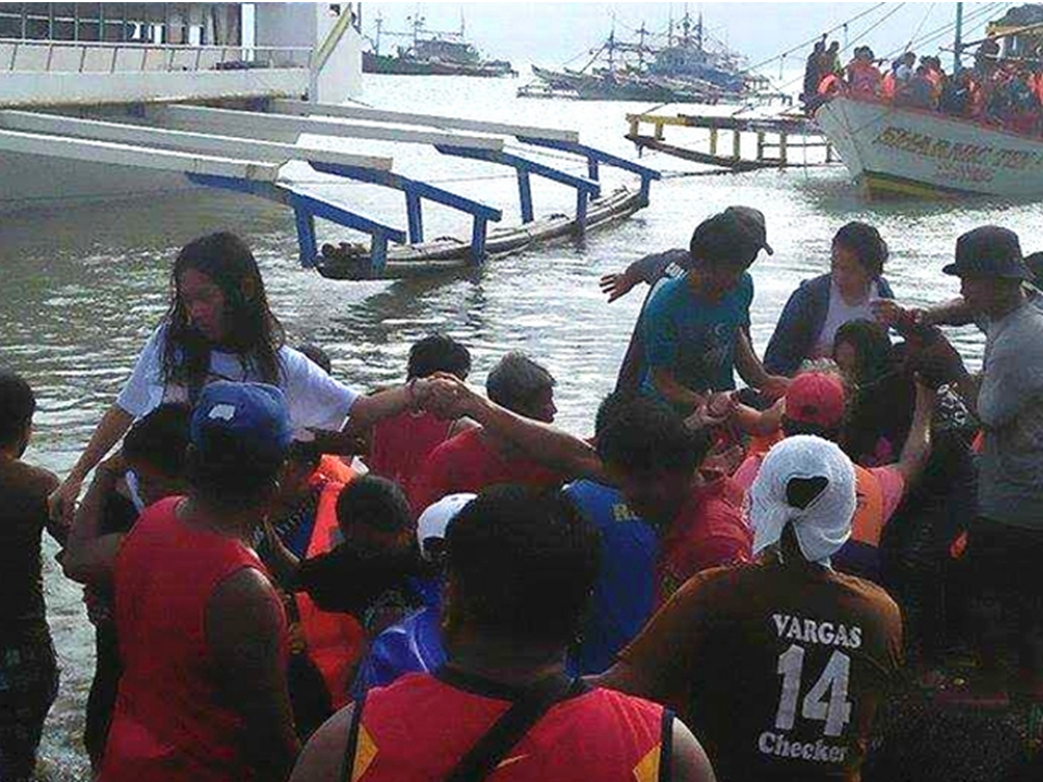 A ferry with 251 people onboard had overturned in the east coast of the Philippines according to Philippine Coast Guard (PCG).  The incident has reported number of casualties. Huge waves had caused the boat to sustain a hole and capsized off  on a stormy seas.  Local boats have already rescued some passengers near Polilio island.  Rescue boats and helicopters are sent to the area but they cannot operate well due to the severe weather condition brought about by tropical typhoon Vinta.   Senior Supt. Rhoderick Armamento, Quezon police director, said most passengers of the MV Mercraft 3 bound for Polilio island have already been rescued and accounted for based on the passenger manifest but the information is still being validated.  Sponsored Links    Rescuers are still scouring the water in search of other possible passengers in spite of being hampered by strong winds and huge waves.      Coastguard said the ferry had not been overloaded based on the records shown in the manifesto. It has 251 passengers onboard way too short for its capacity of 286 people.      Tropical Storm with international name "Tembin" (Vinta) is being anticipated to make a landfall on Friday and people travelling home for Christmas had been advised to travel earlier than usual.  However, Quezon province is not within the path of the typhoon.   Source: BBC      UPDATE* Mercraft 3 incident has confirmed 4 passengers dead and 166 passengers rescued as the search and rescue operation by the Philippine Coast Guard continous.         Advertisement  Read More:                   ©2017 THOUGHTSKOTO