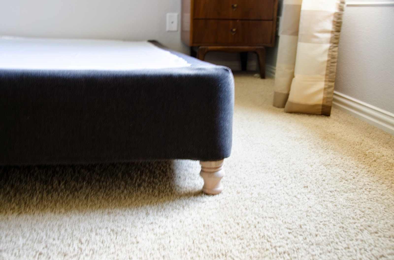 craftyc0rn3r Converting a Box Spring into a Platform Bed