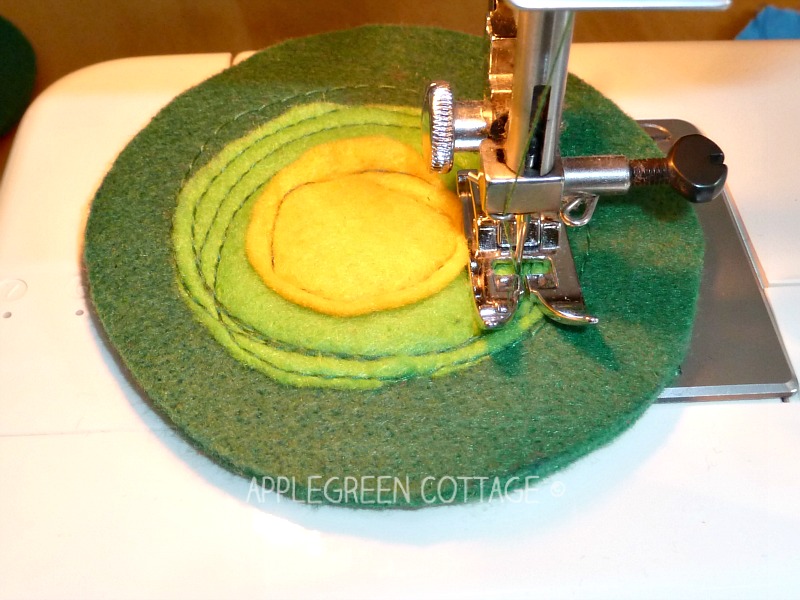 Colorful DIY Felt Coasters Tutorial AppleGreen Cottage