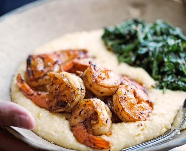 Cajun-style shrimp and Grits Kale