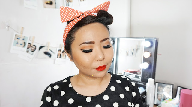 Pin Up Vintage easy steps makeup tutorial. Let me teach you how to get this pin up easy look. A fun vibrant and woman empowering look and this can be used as halloween makeup too! Using Makeup Revolution palette, i will be showing you hw to use matte shadows properly. Contact me, makeup artist based in Jakarta for halloween or beauty makeup.