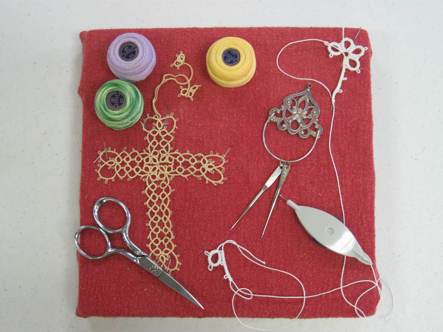 Riverbend Fiber Arts Guild Tatting combining knots and loops