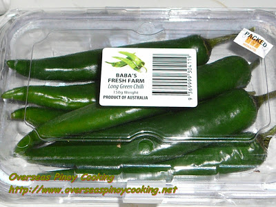 Australian long green chilies