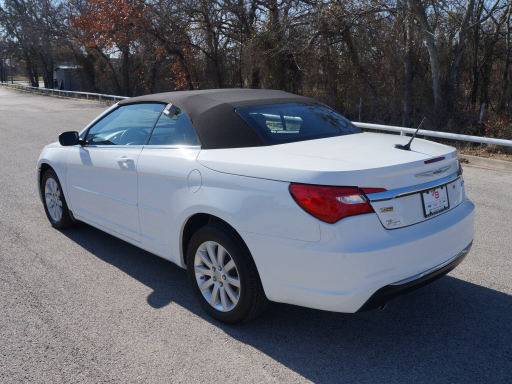 Used chrysler 200 convertible for sale