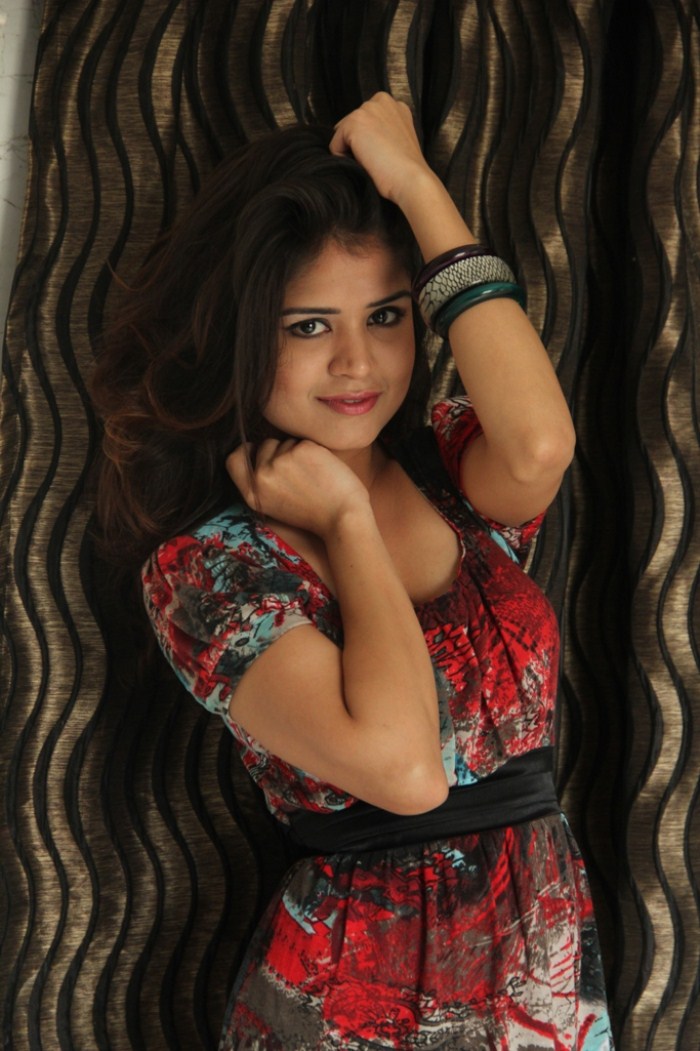 New Tamil Actress and Model Ranjana Mishra Hot Photoshoot Stills