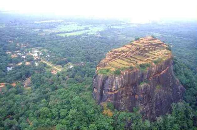 Sigiriya essay for grade 5 image