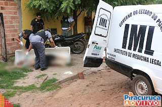 Homem é executado em frente de casa na presença do filho - Imagem 12