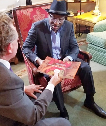 Goodluck Jonathan Meets Australian Billionaire in US, Set to Launch His Foundation (Photos)
