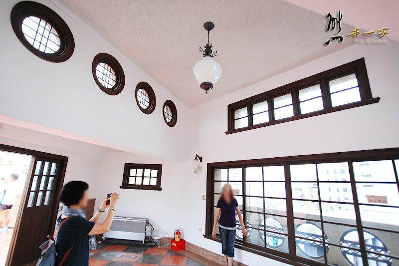 林百貨|營業開放時間 美食餐廳|台南古蹟景點|頂樓神社的百貨公司