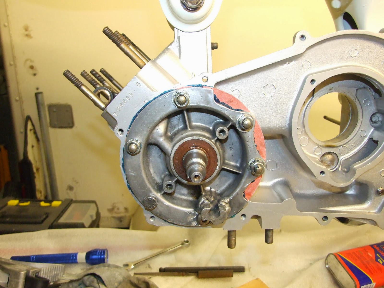 Classic Motorbikes 12. Ariel Golden Arrow Engine Rebuild