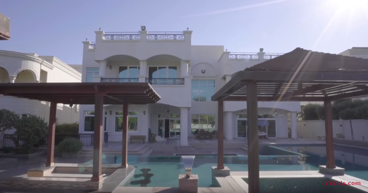 53 Photos vs. Inside Dubai's $200 Million Dollar Mega Mansion - Ultra Luxury Home, Condo & Hotel Tour 53 Photos vs. Inside Dubai's $200 Million Dollar Mega Mansion - Ultra Luxury Home, Condo & Hotel Tour