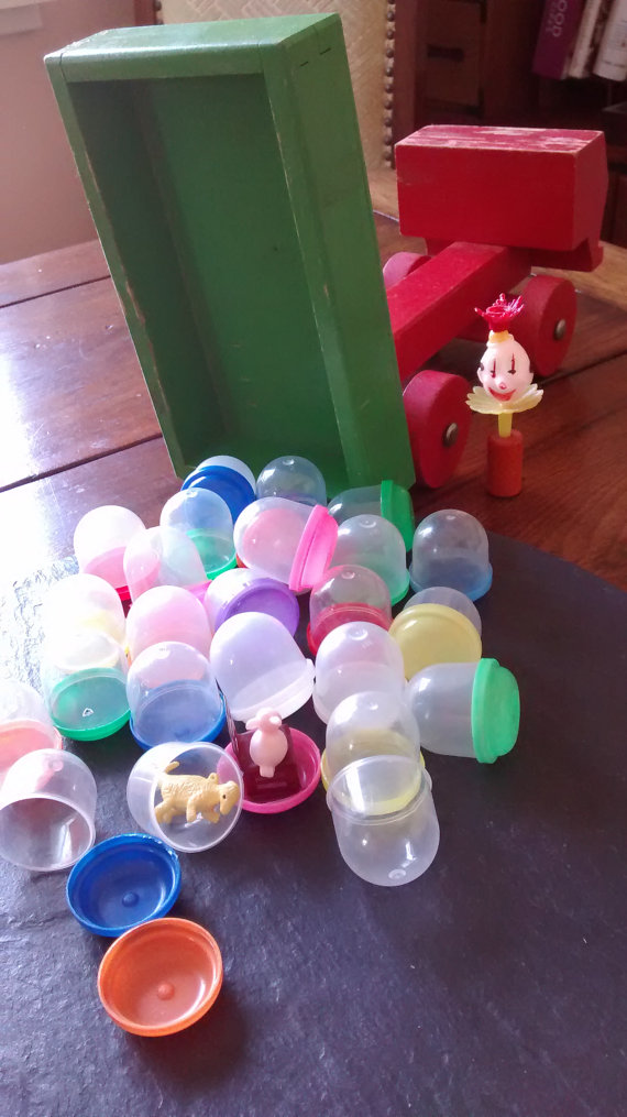 The HoarderRehab Blog The Destiny of Things Christmas Cracker Bon Bon