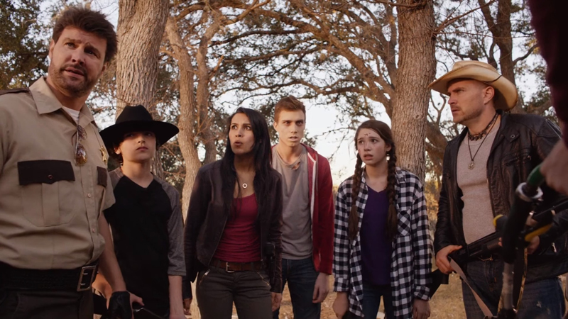 Прогулка с мертвецами (2014). Ходячие мертвецы пародия. Прогулка с мертвецами. Прогулка с мертвецами. Прогулка с мертвецами.