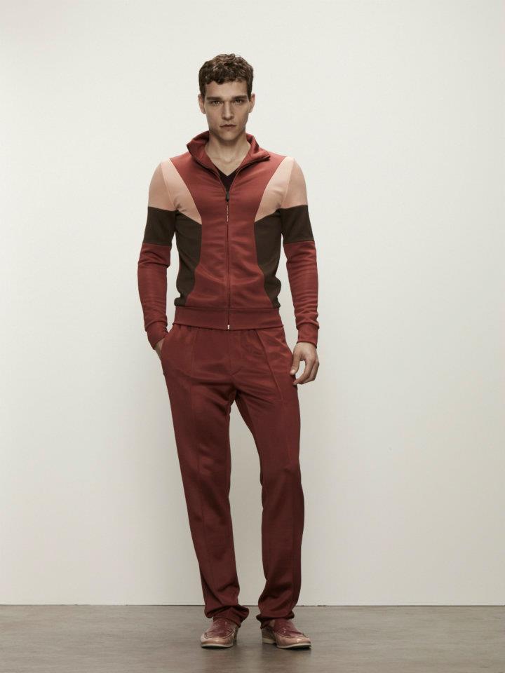 Hugo Boss велюровый костюм