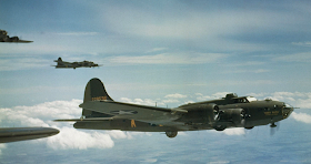 B-17F Flying Fortress color photos of World War II worldwartwo.filminspector.com
