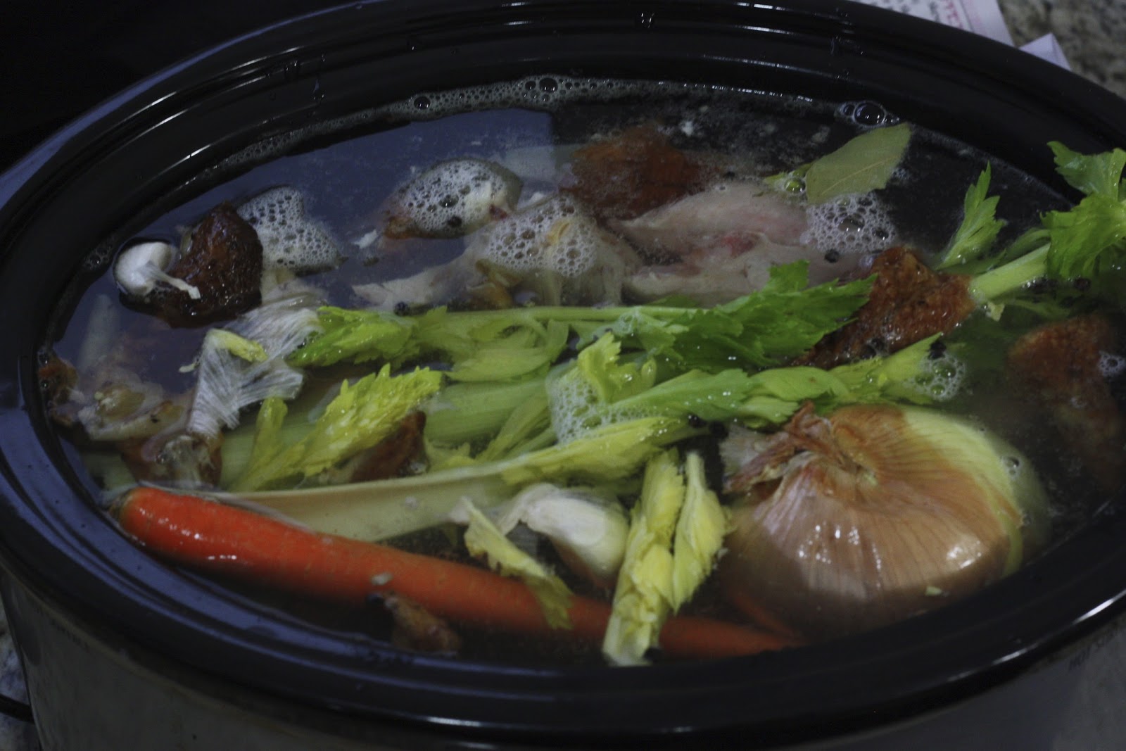 Cook, Create and unComplicate: Crock Pot Homemade Chicken Broth