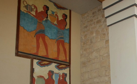 Ηράκλειο: Στο φως ομαδικός μινωικός τάφος με πήλινες σαρκοφάγους!