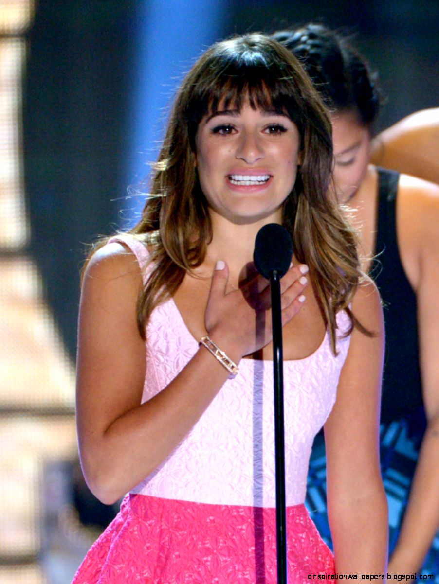 Lea Michele Beauty Smile Face  Wallpapers Collection