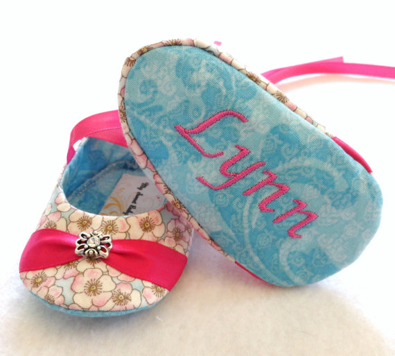 chausson cuir bébé personnalisé