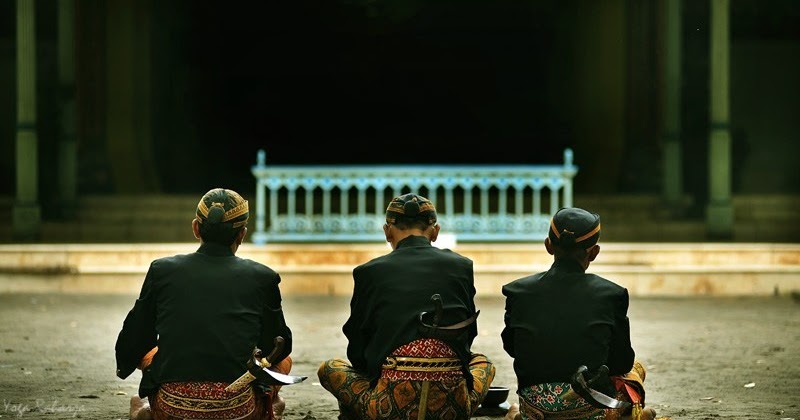 Kumpulan Nasehat Bijak Bahasa Jawa yang Penuh Makna