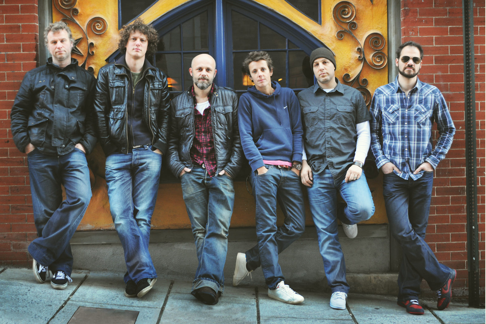 O rock fofo do K's choice vem aqui rapidão O rock fofo do K's choice vem aqui rapidão