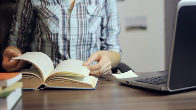 Best laptop with full keyboard 2021 image