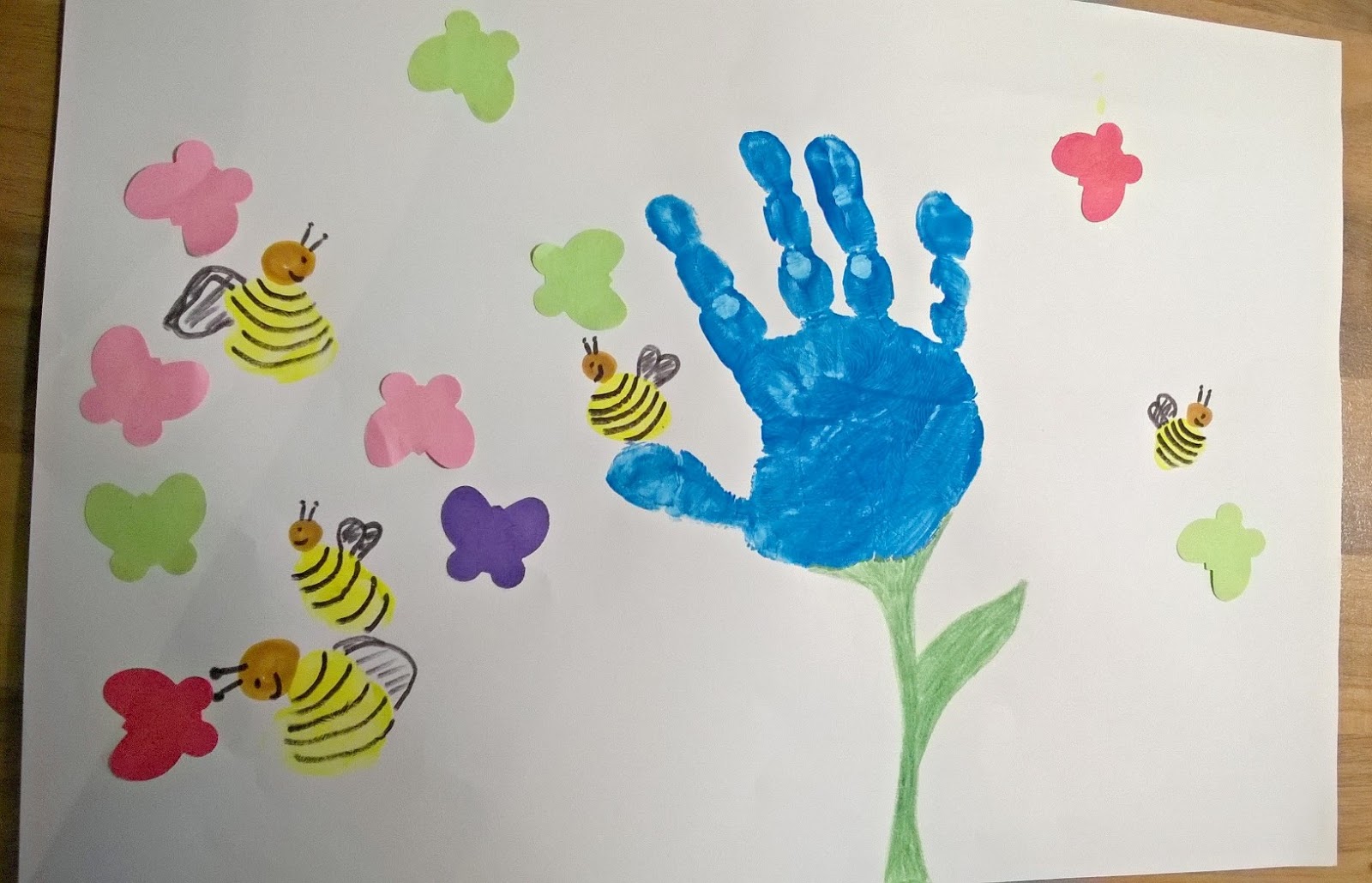 Kleinkinder U3 Spielideen, Bastelideen, Buchtips und Kinder-/Familien