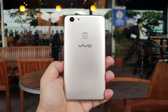 Vivo V7 Review: best budget smartphone in the Philippines