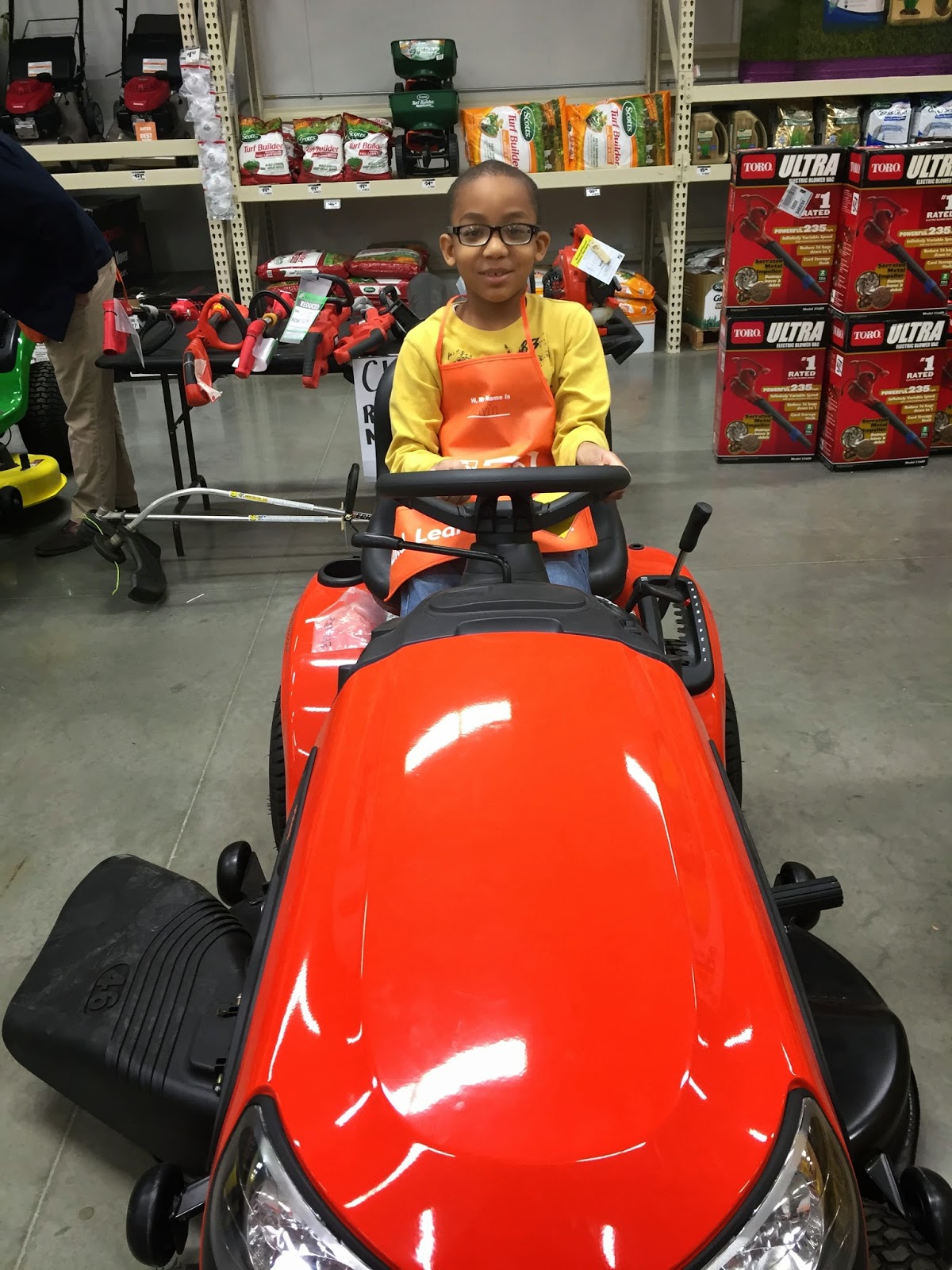 Talking Taylor Schools HOLLAND ELEMENTARY SCHOOL Learning valuable