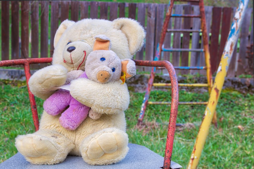 A GEEK DADDY HOW TO PUT YOUR KIDS STUFFED ANIMALS UP FOR ADOPTION