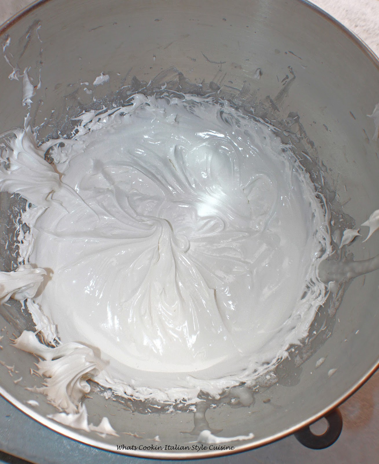 easy meringue frosting that gets hard in an instant to make fun cake toppings and characters