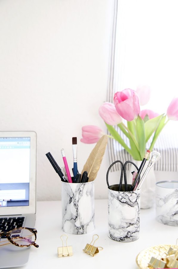 Portalápices con efecto mármol diy