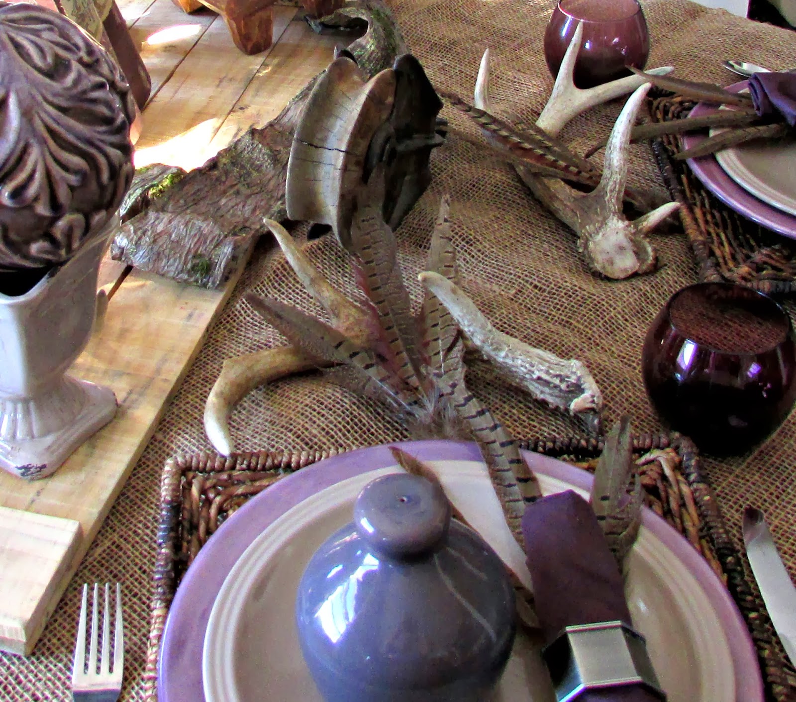 How to use Pallets, Antlers, Feathers and Milk Chocolate in a Tablescape