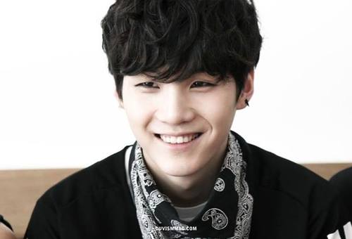 Niar Kim: Fakta - Fakta Suga BTS