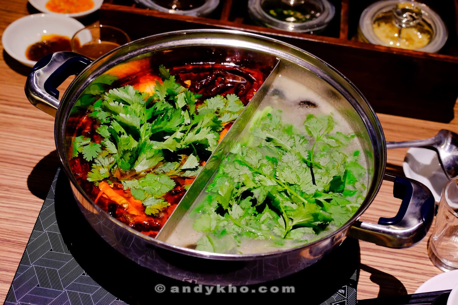 香港热锅 Hong Kong Hot Pot Restaurant Telawi Square Bangsar KL Spicy